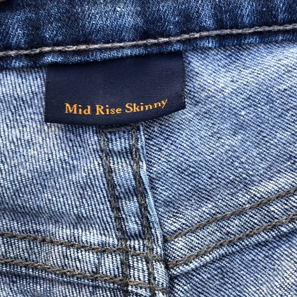 Levi’s - Picture 5 of 8